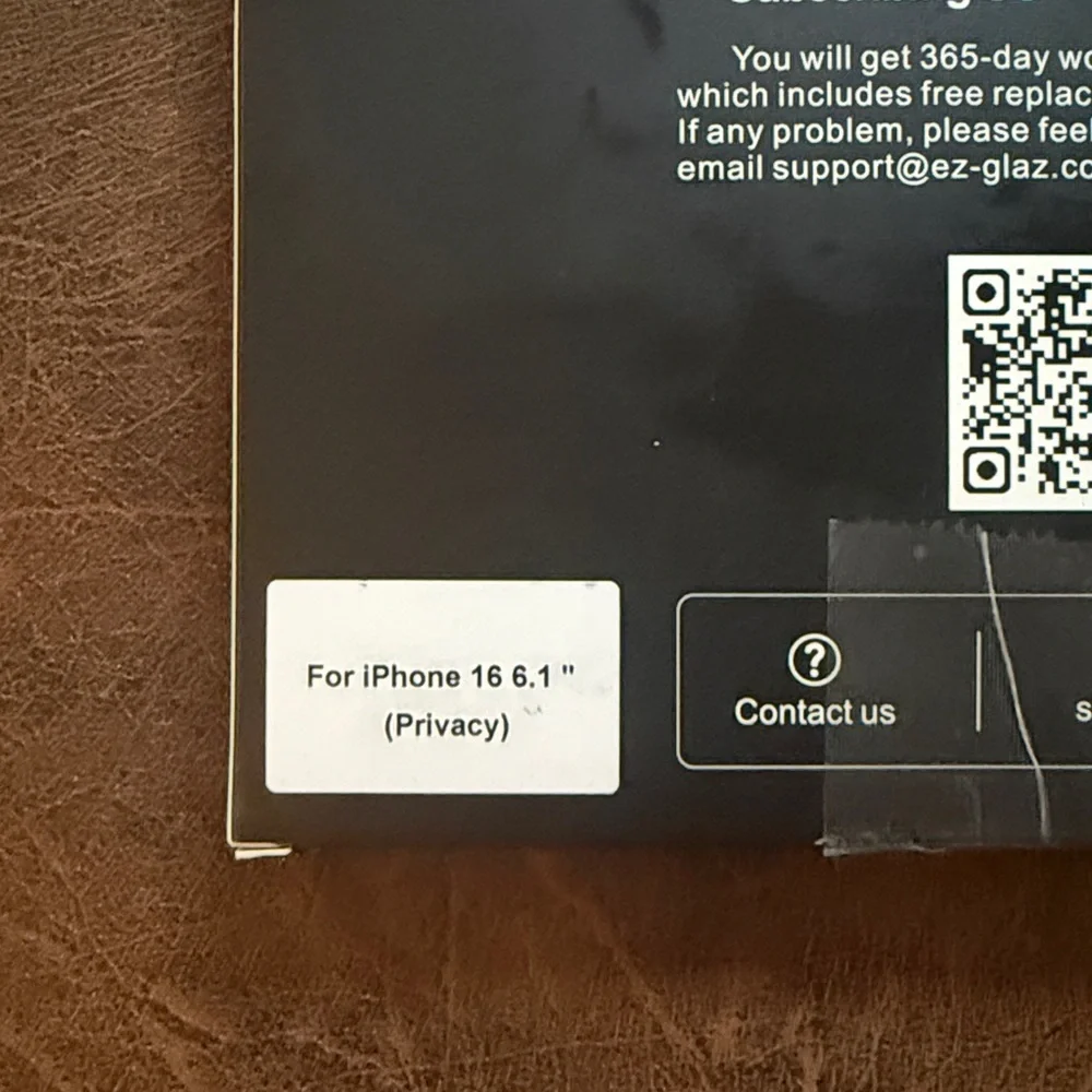 NIB EZ GLAZ 4 Pack iPhone Pro 